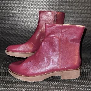FitFlop Mari Safferano Ankle Zip-Up Burgundy Studded Booties Women’s Size 10